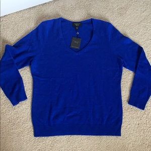 Brand new 100% Cashmere sweater.